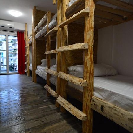 Tithora Athens Hostel Esterno foto